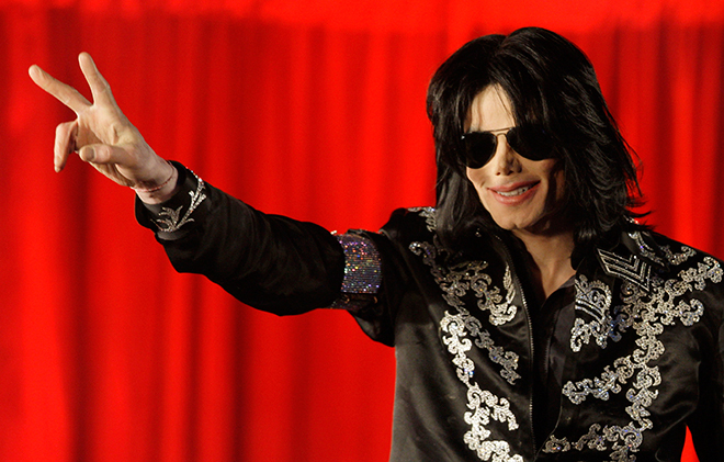 Michael Jackson, the 'King of Pop,' Dies at 50